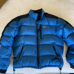 Mountain hardware down coat